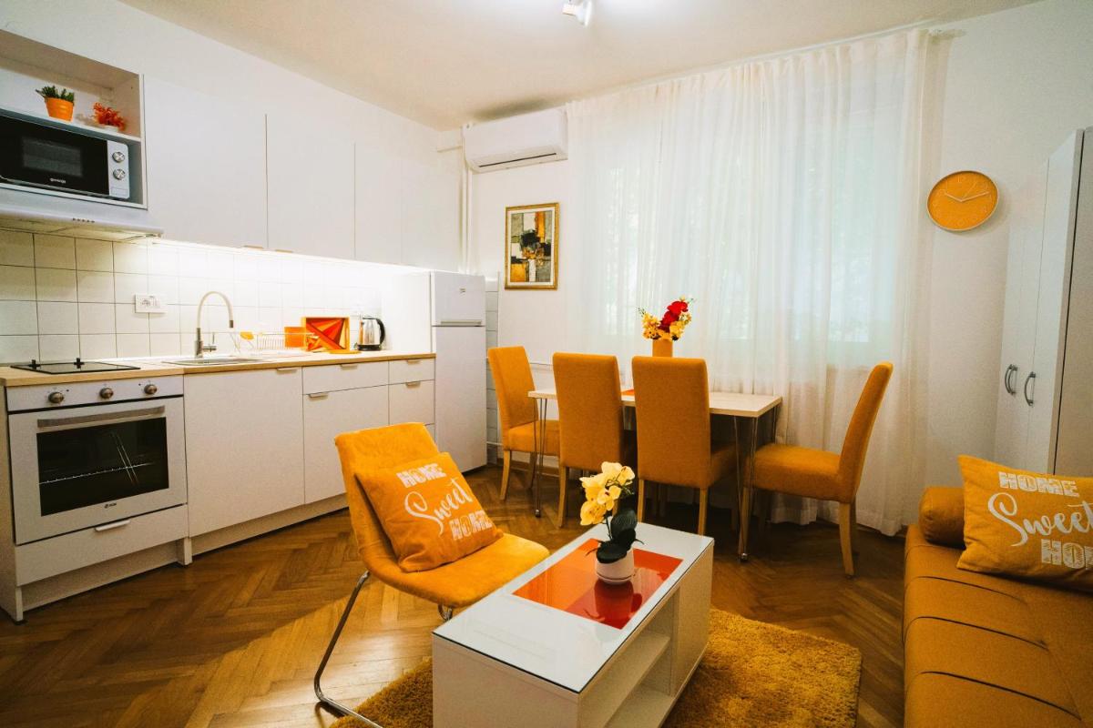 Golden Place Belgrade - Housity