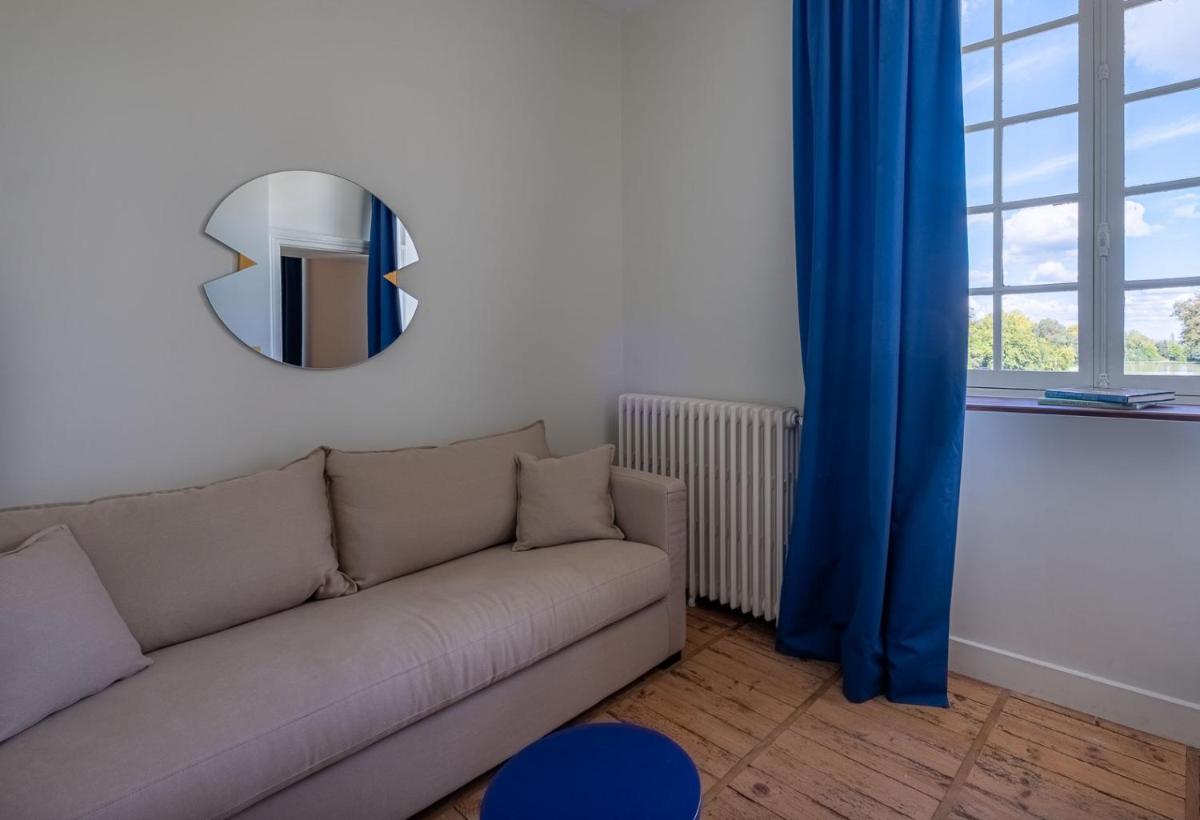 Coin salon dans l'établissement La Borde en Sologne Château & Spa