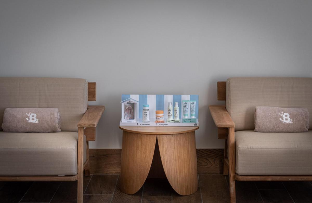 Coin salon dans l'établissement La Borde en Sologne Château & Spa