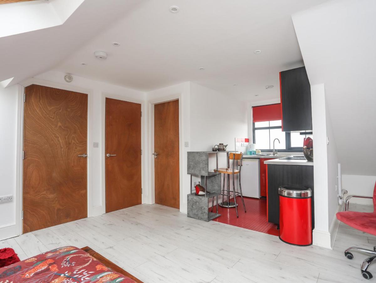 52 High Street - Housity