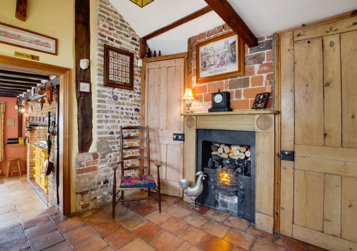 Apple Tree Cottage - Housity