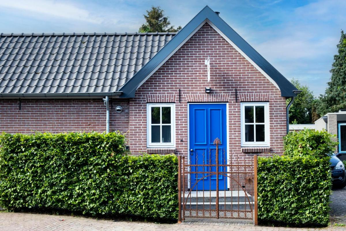 Bed and Breakfast 'de Directeur' - Housity