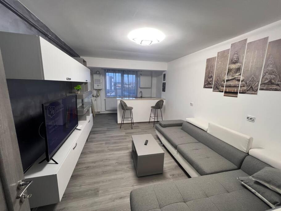 Lovely flat with bathtub 5 mins from center - Housity