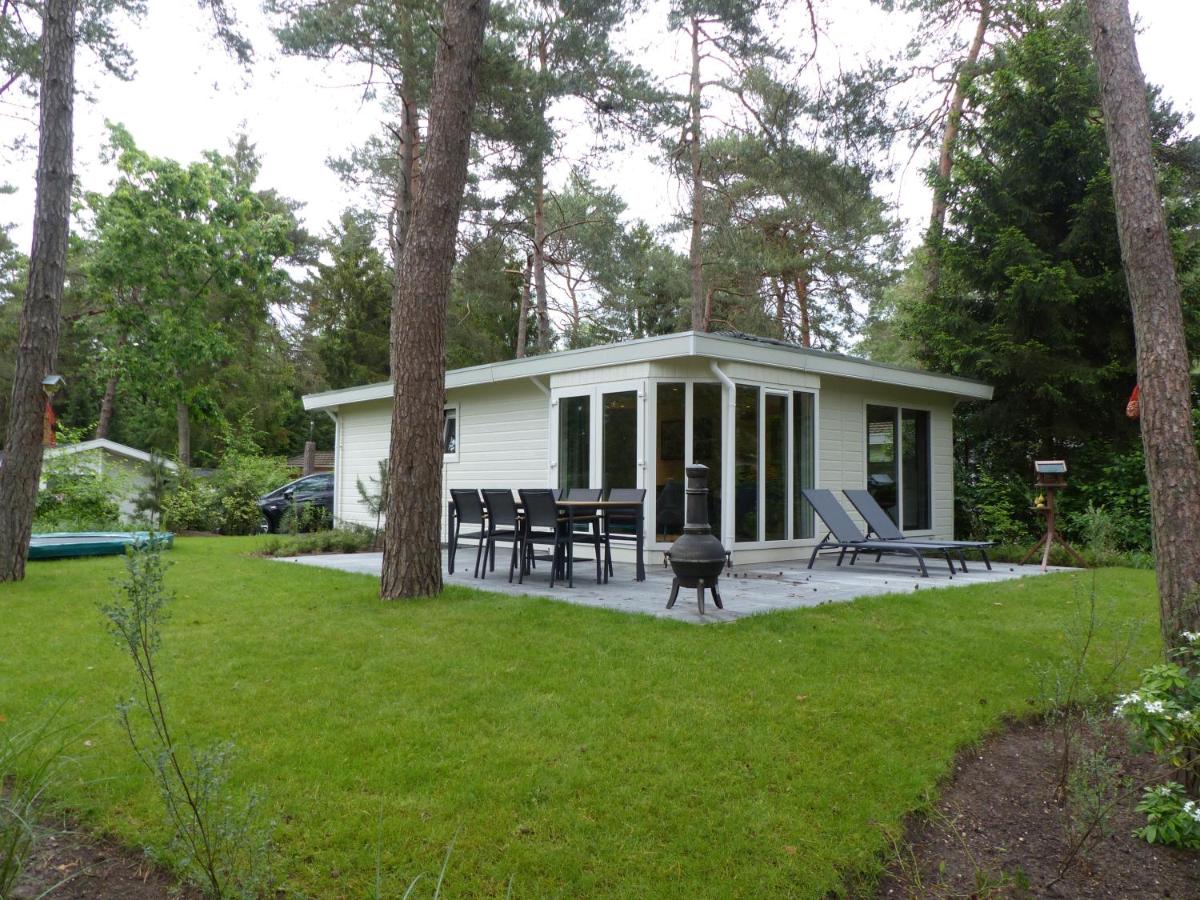 Huisje Weltevree met hottub - Housity