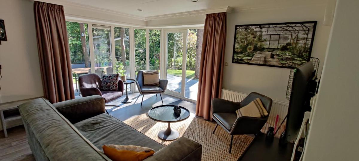 Huisje Weltevree met hottub - Housity