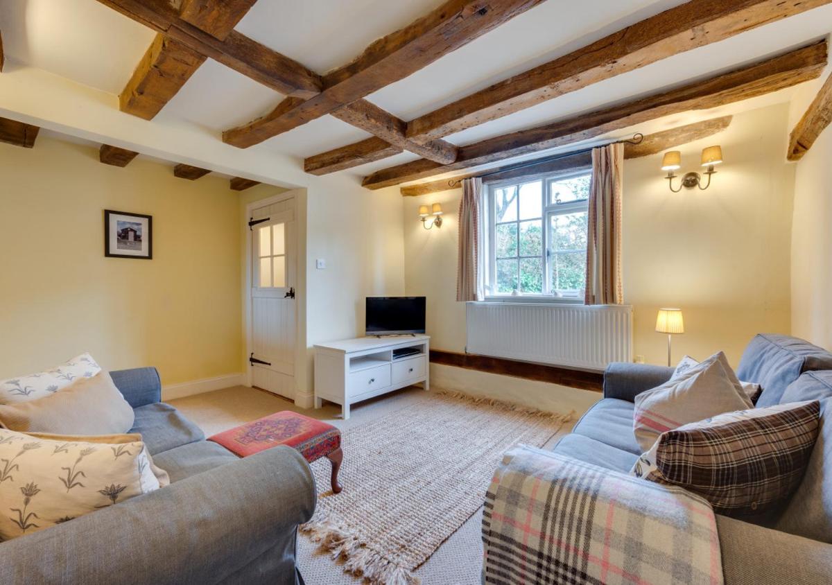 1 Church Farm - Housity