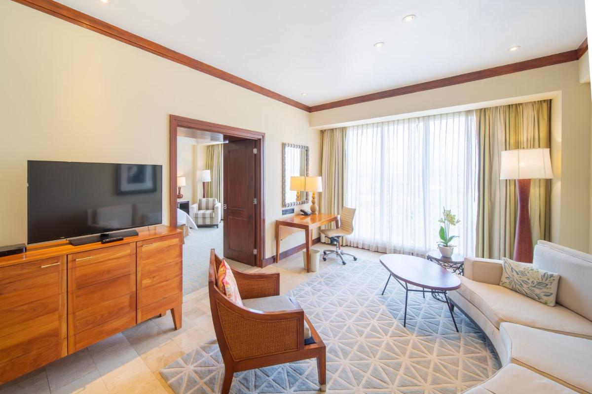 Suitetrails - Real InterContinental at Multiplaza Mall, an IHG Hotel