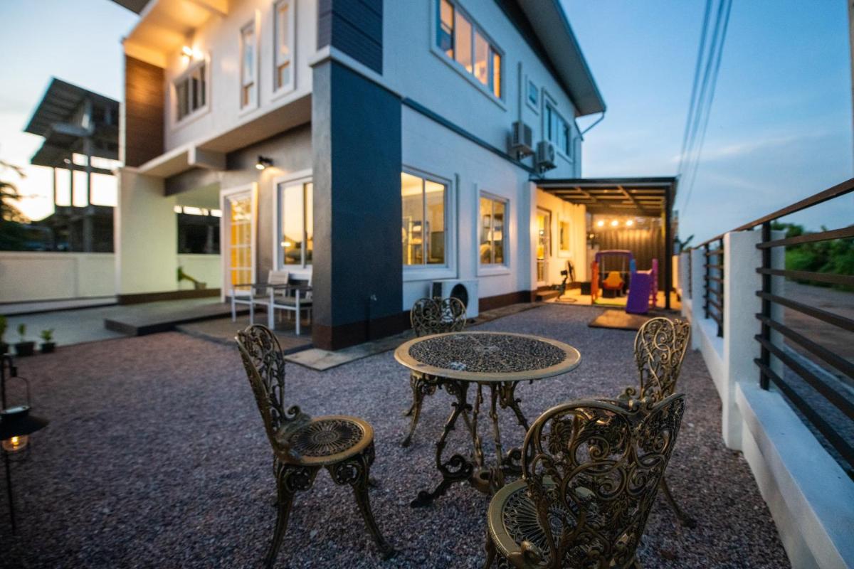 Amaz Villa - Housity