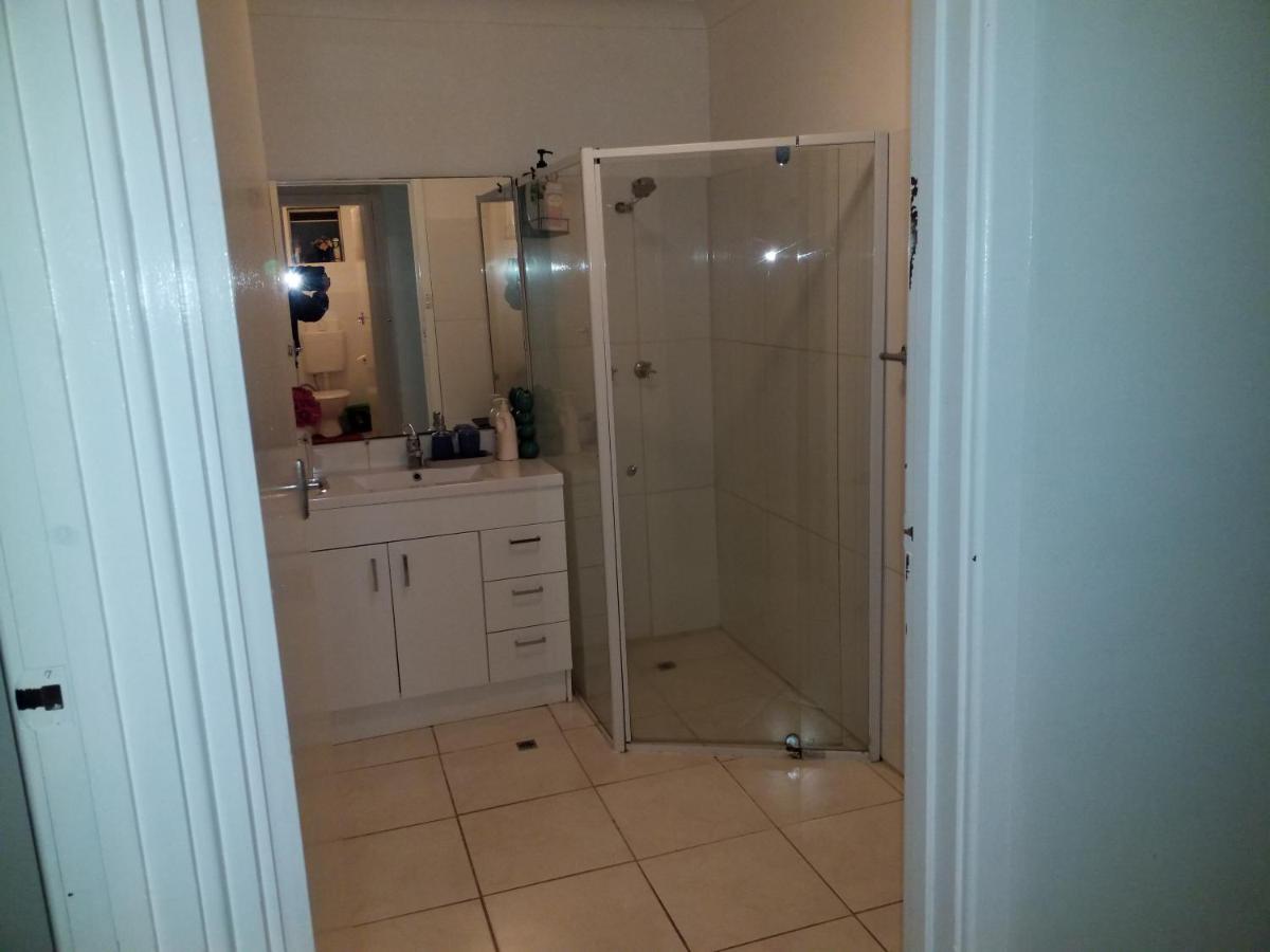 The DOLPHIN PLACE - Housity