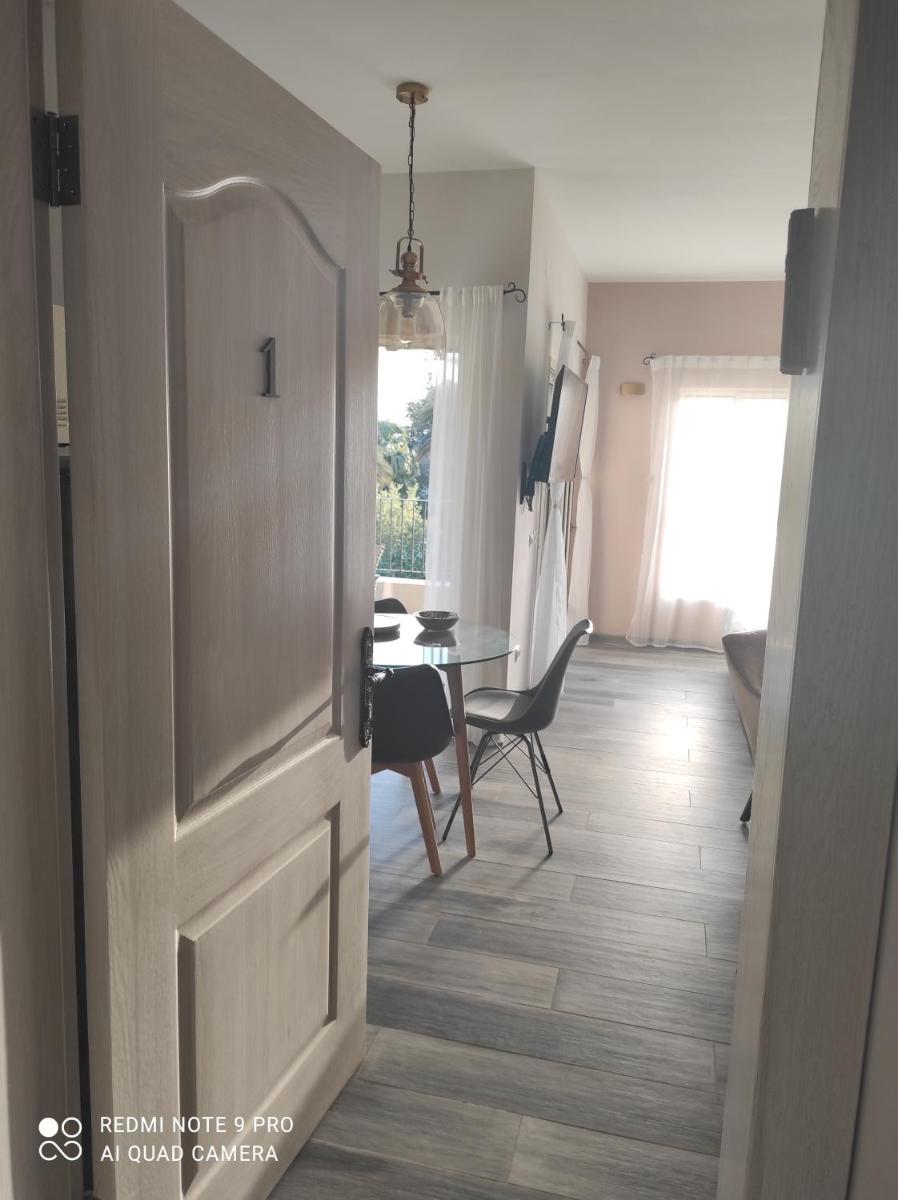 Bar suite - Housity