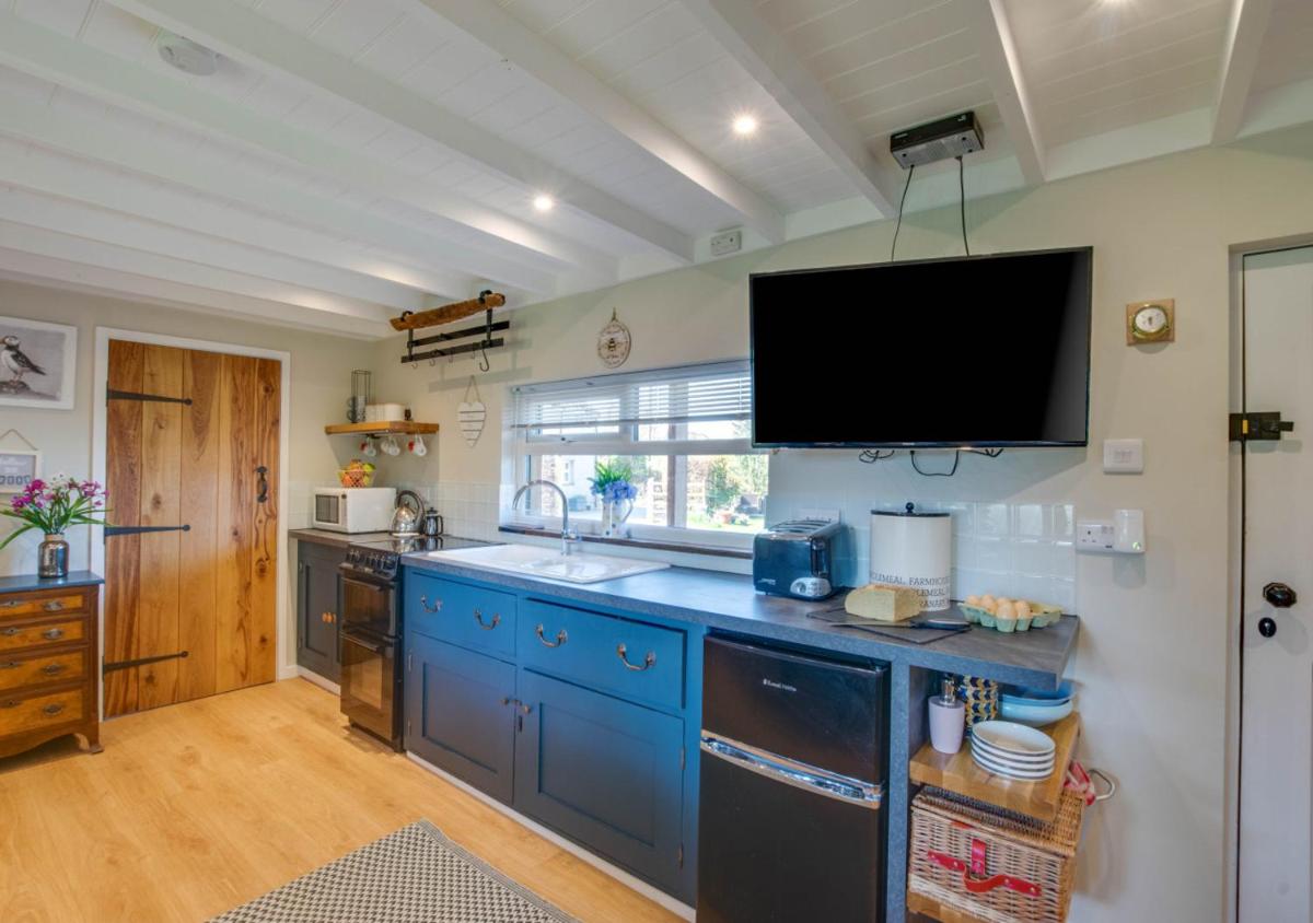 The Cabin at Bragdy - Housity
