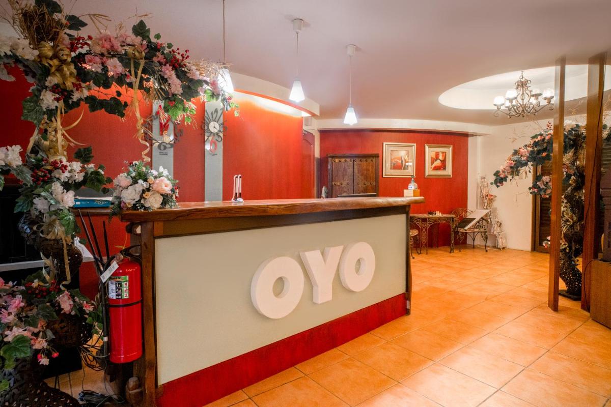 Suitetrails - OYO 579 Anisabel Suites