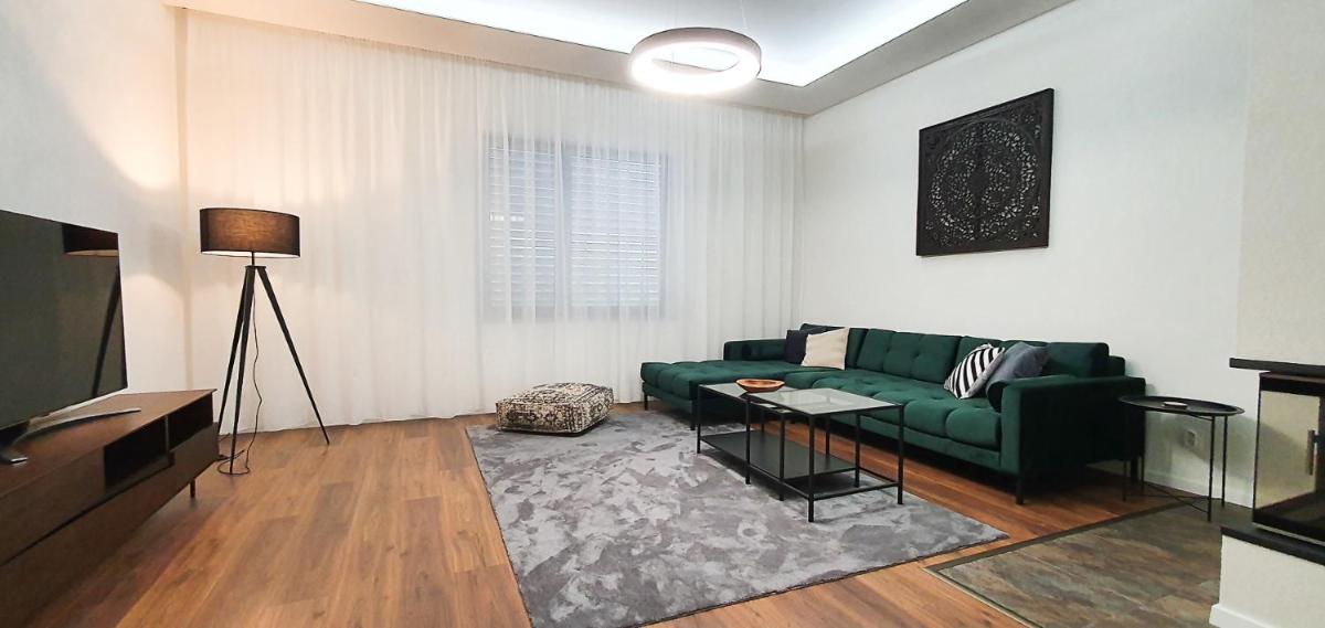 Central garden residence - Housity