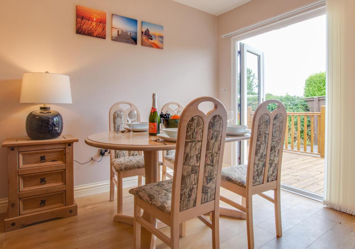 Crofty Retreat - Housity
