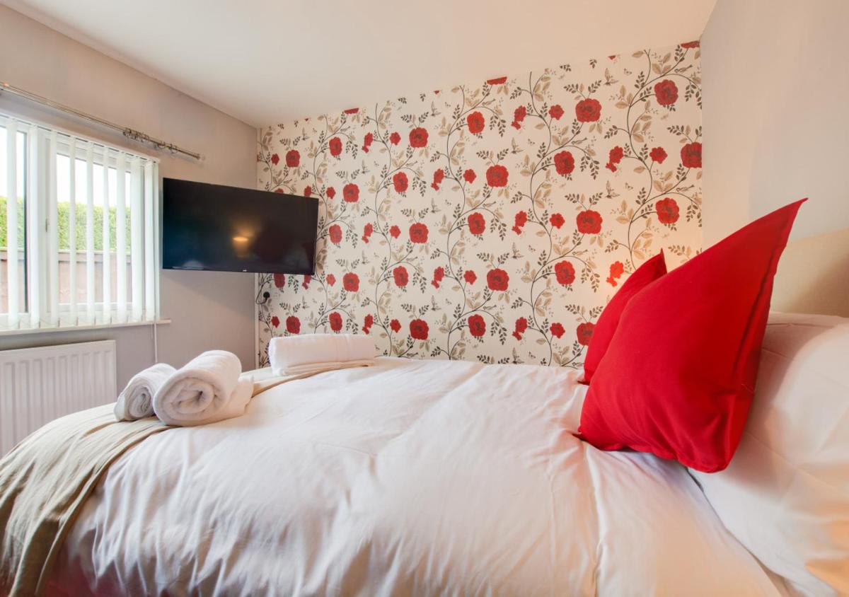 Crofty Retreat - Housity