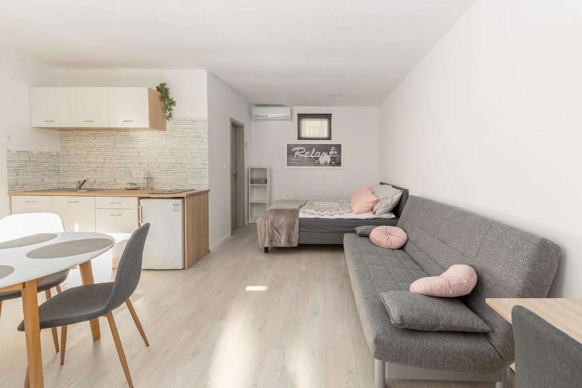 Apartments Berni - Housity