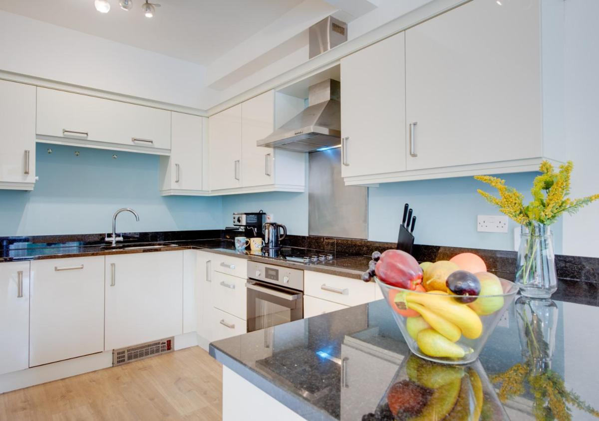 Rotherslade Bay Apartment - Housity