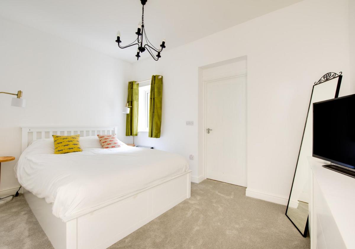 Rotherslade Bay Apartment - Housity