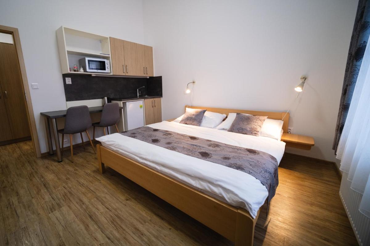 Apartmany 21 Třeboň - Housity