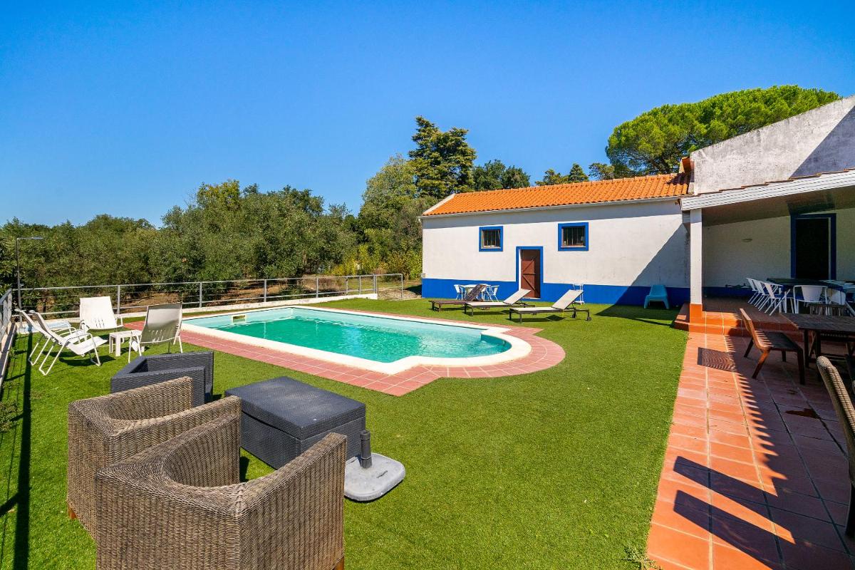 Chaparral Wonderful house in Nature 1h from Lisbon by Soulplaces - Housity