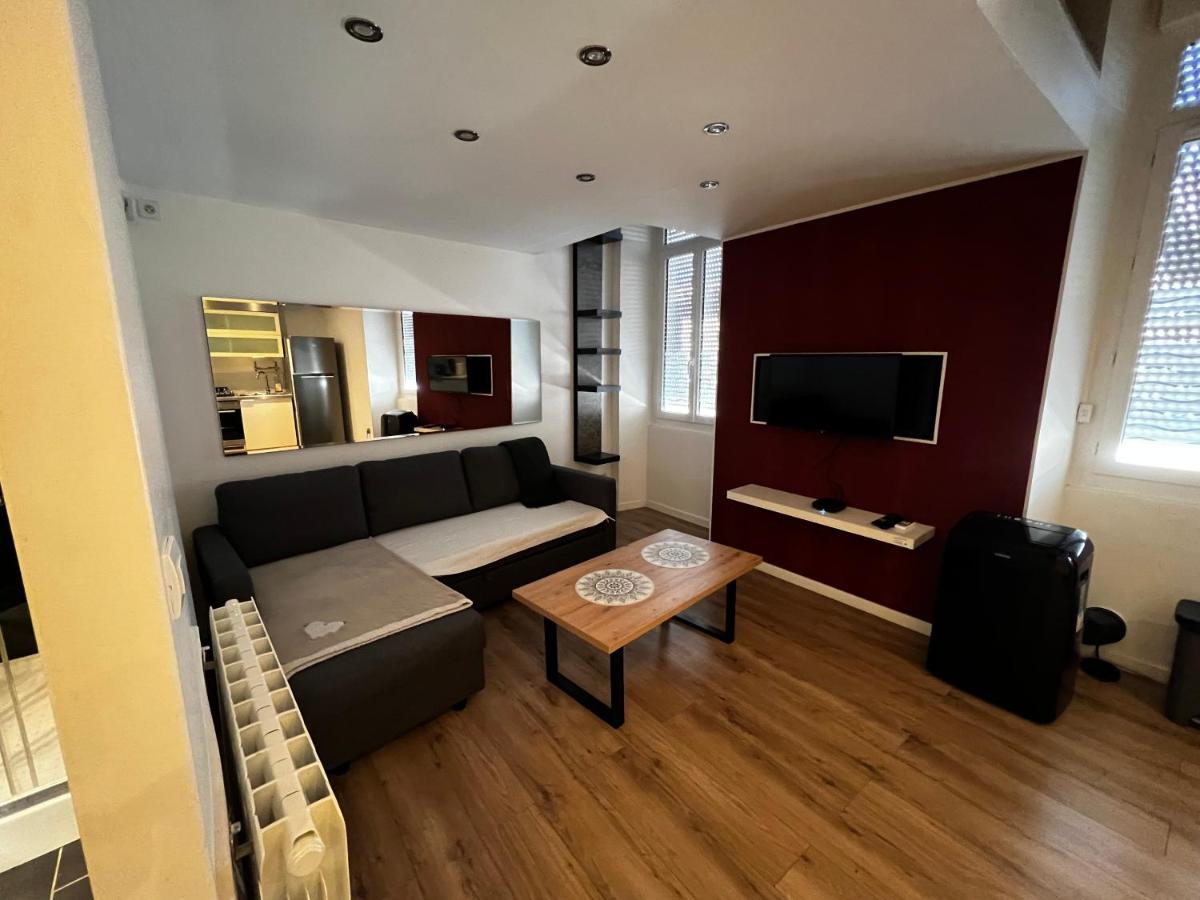 NIMES Superbe appartement duplex climatisée - Housity