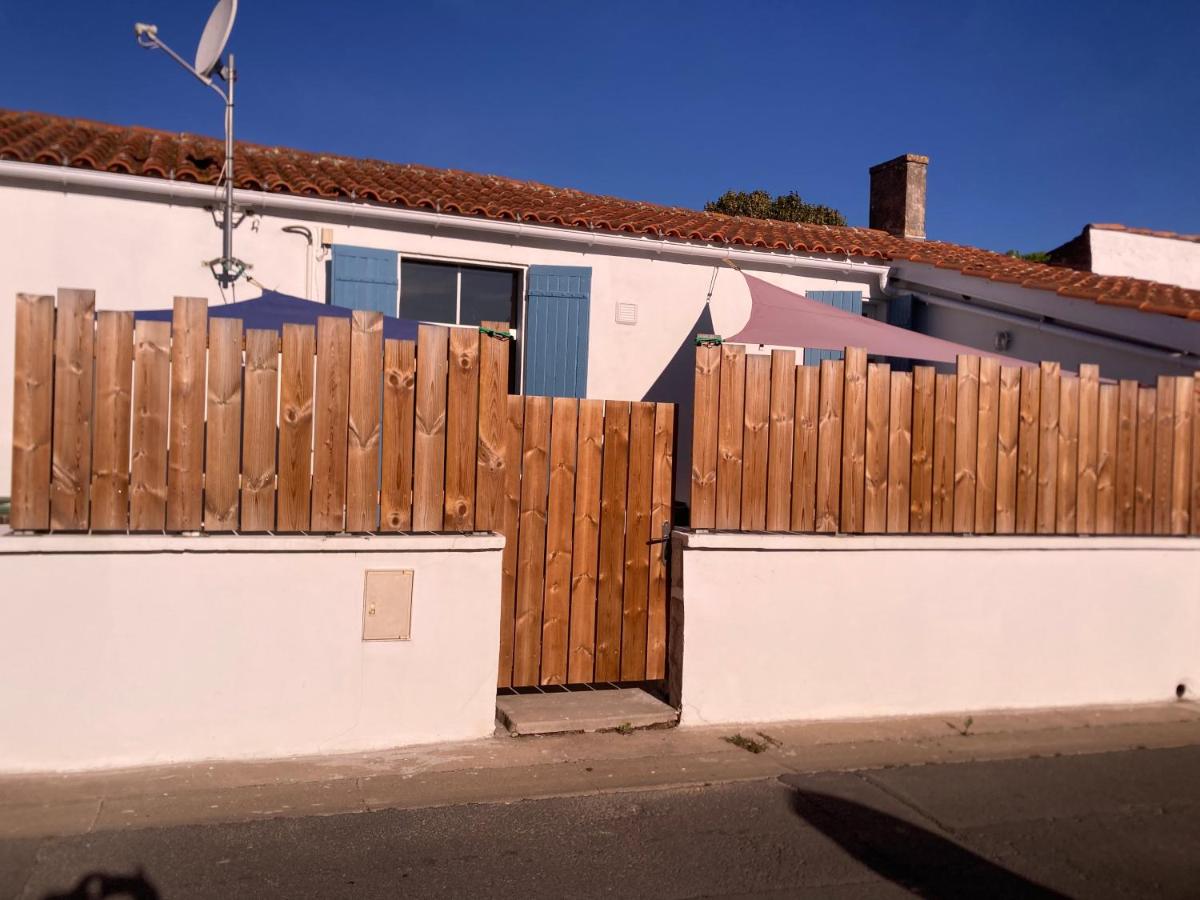 LA CABANE Charmante petite maison 2 chambres à 2,5km plage - Housity