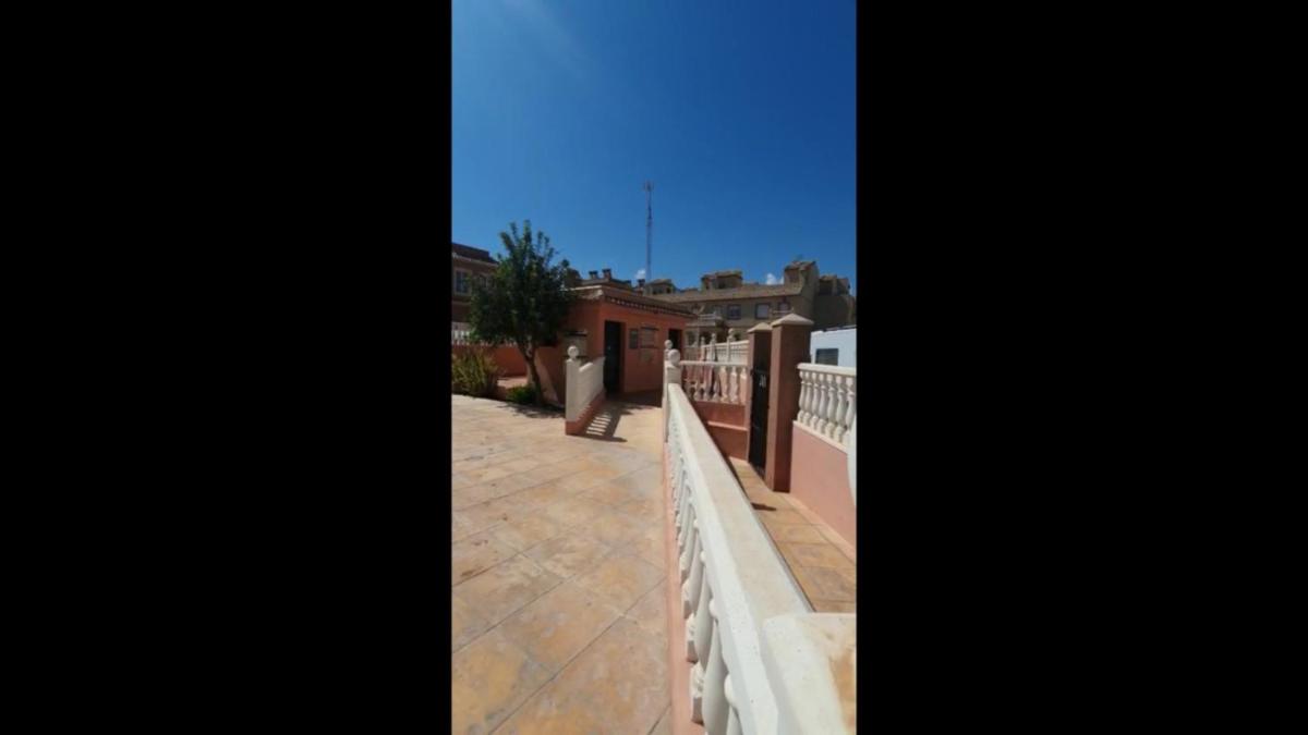 Habitación con baño privado Naturaleza playa y piscina - Housity
