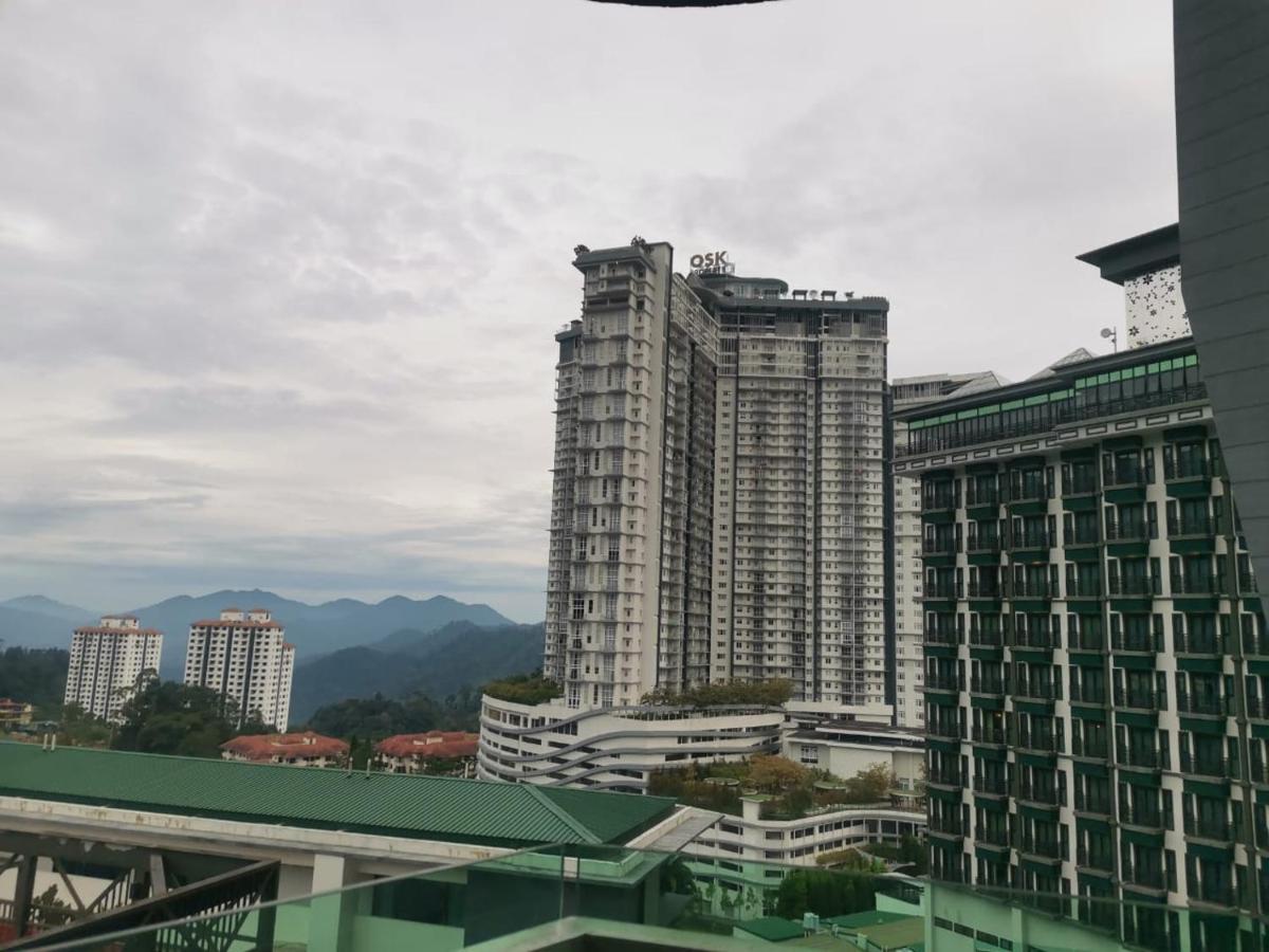 Moutain View 2B2R and Balcony Gohtong Jaya Genting self check in no queue - Housity