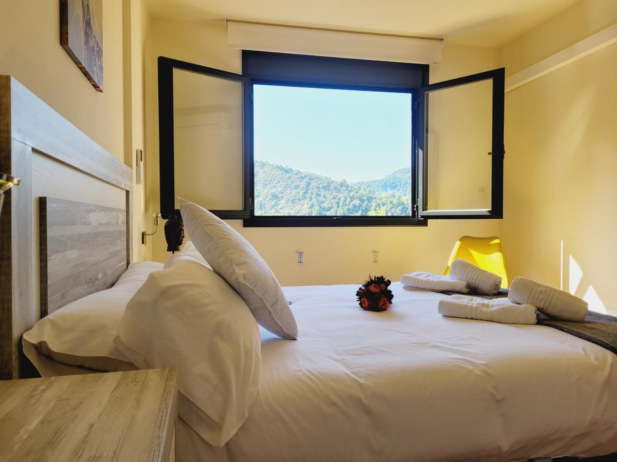 Guest House Ainsa Pirineos - Housity