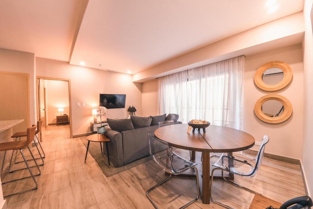 Suitetrails - Fully Serviced Apartment at Regatta Living - 2C