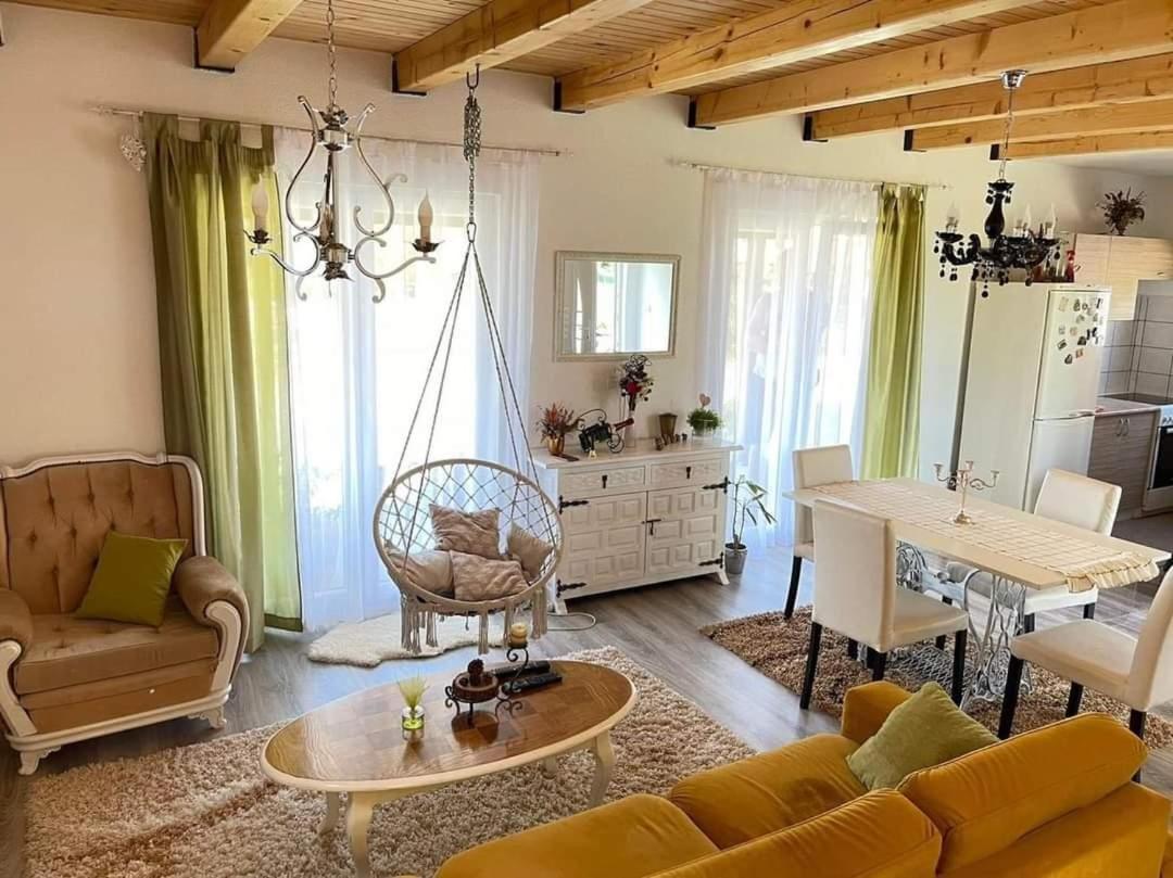 Bajka na dan two bedroom apartment - Housity