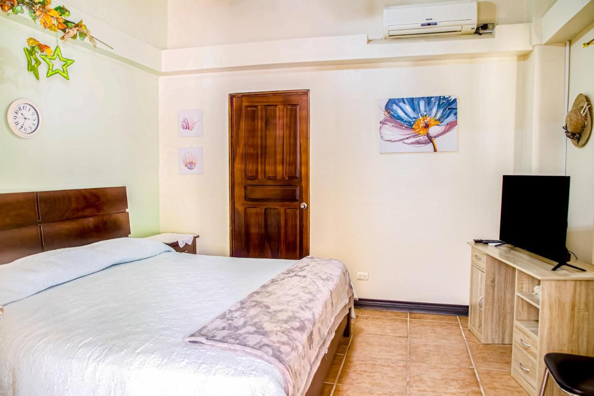 Sunset House - Housity