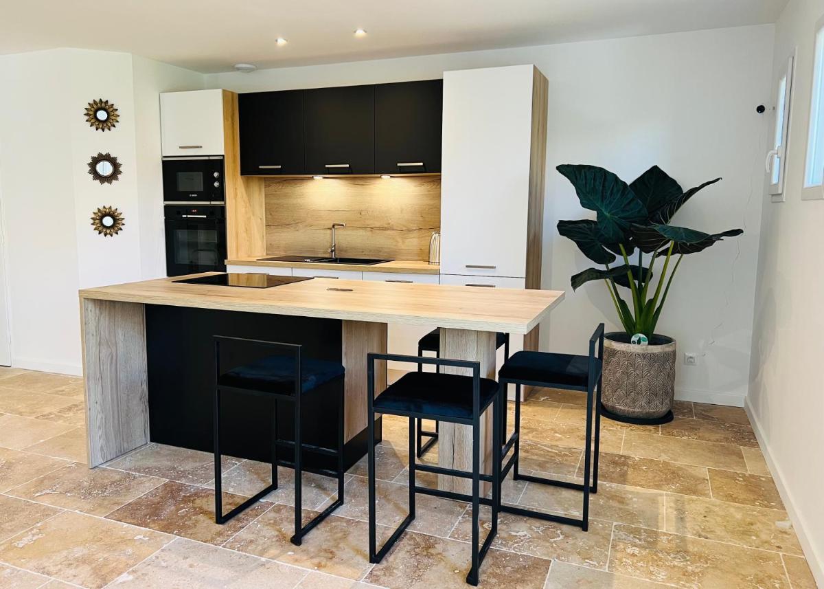 Feel@home Nemausus «Le 31» - Housity