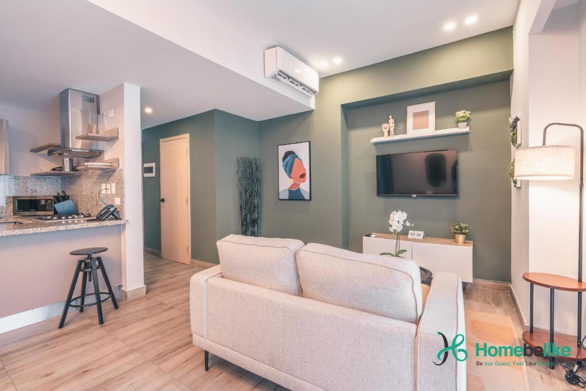 Breakfast Included Fully Serviced Apartment at Regatta Living II - 306 - Housity