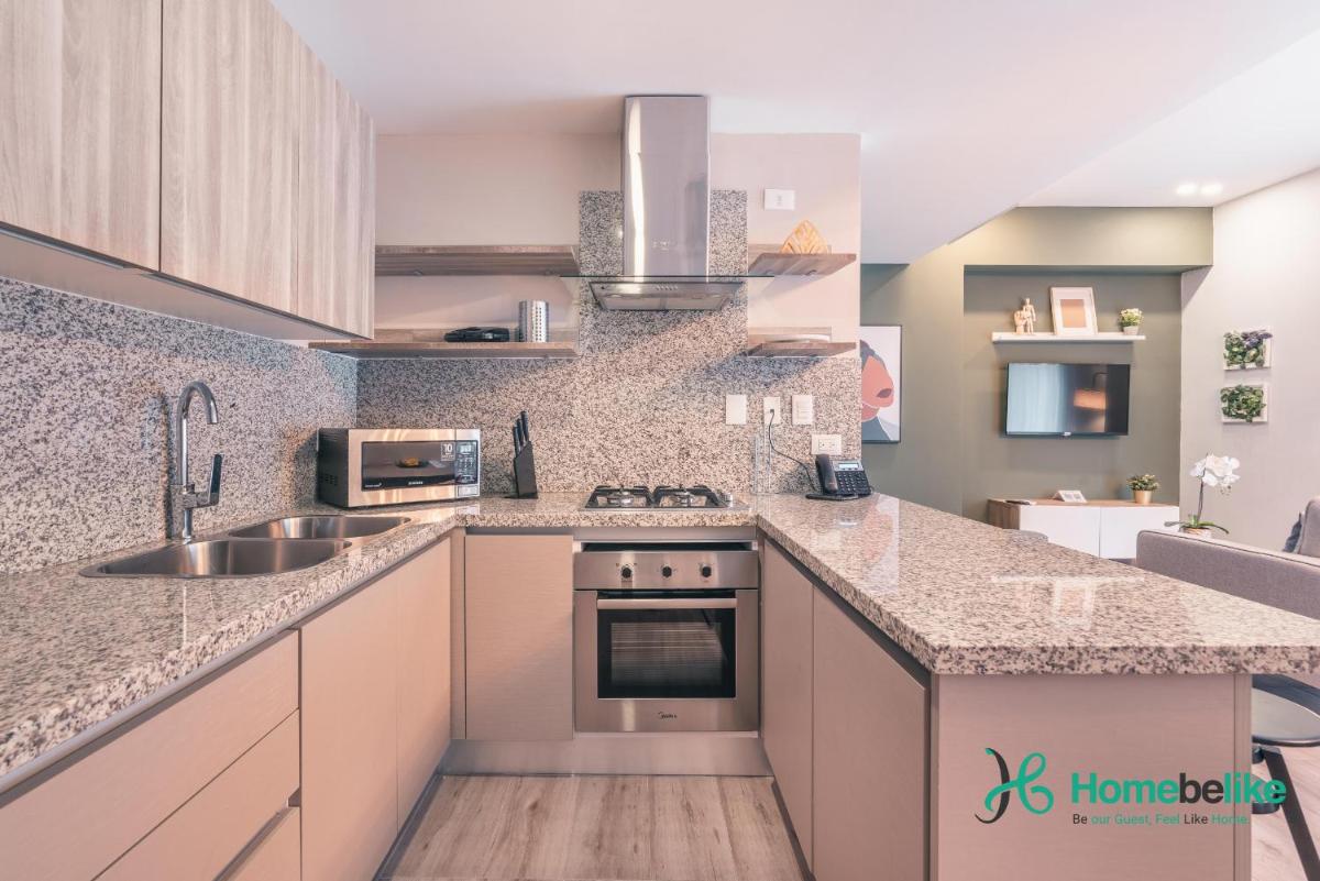 Breakfast Included Fully Serviced Apartment at Regatta Living II - 306 - Hizvo