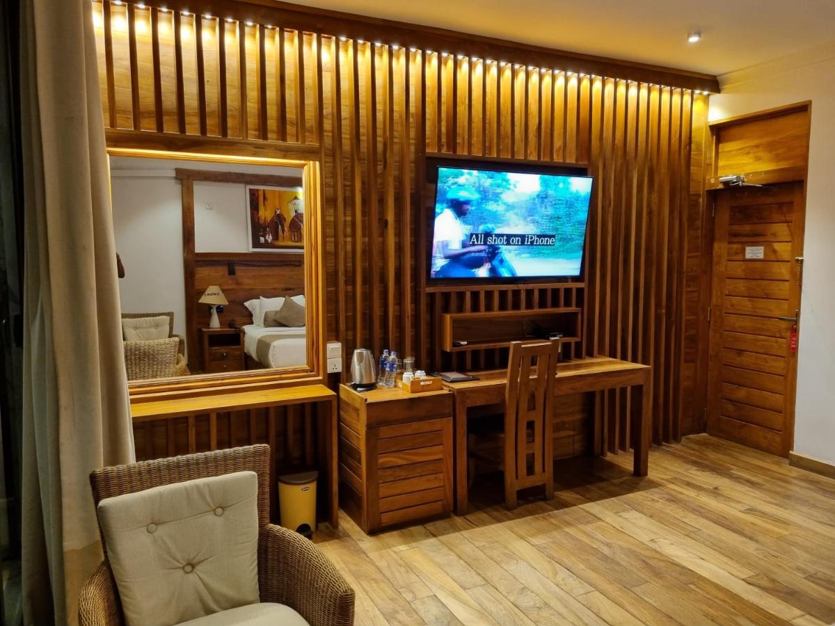 Lakewood Residence - Housity