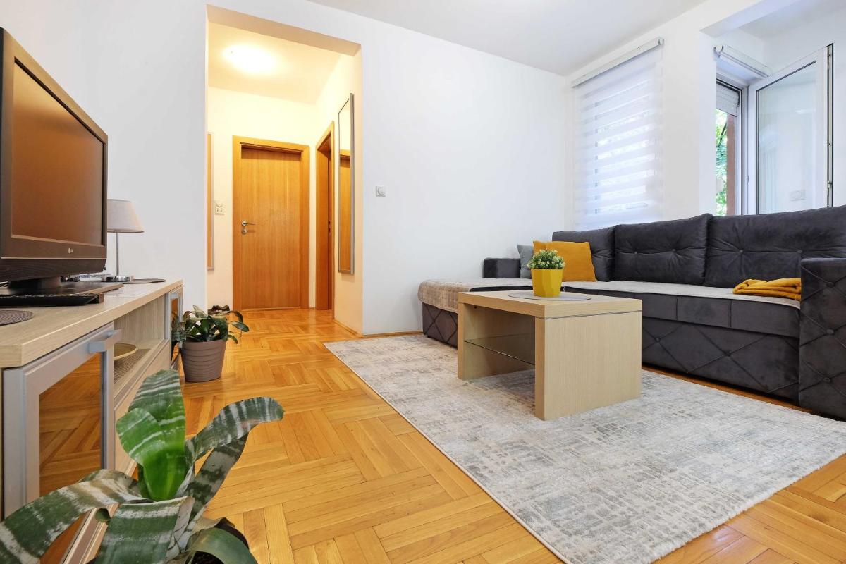 Lion Apartment - Belgrade - Housity