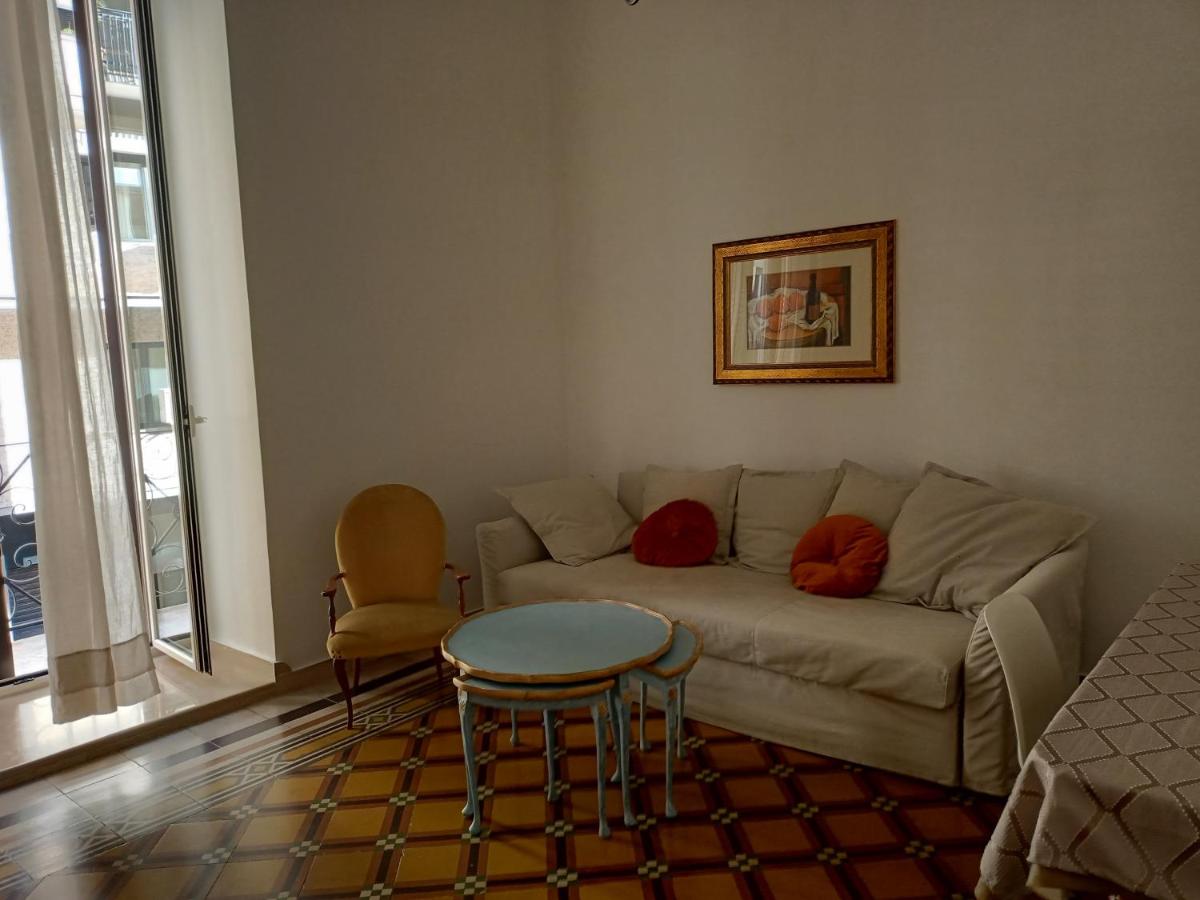 Dante Alighieri House - Housity