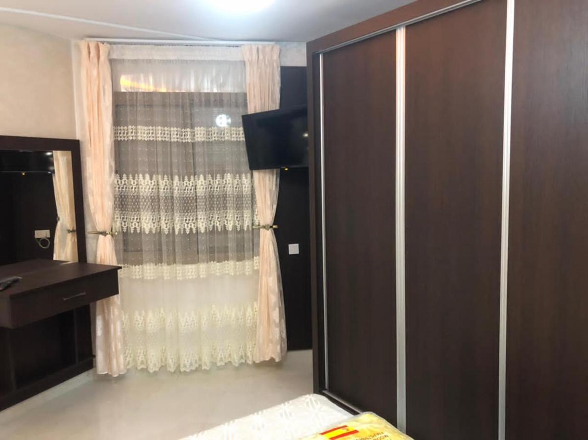 اقامة العائلة - Housity