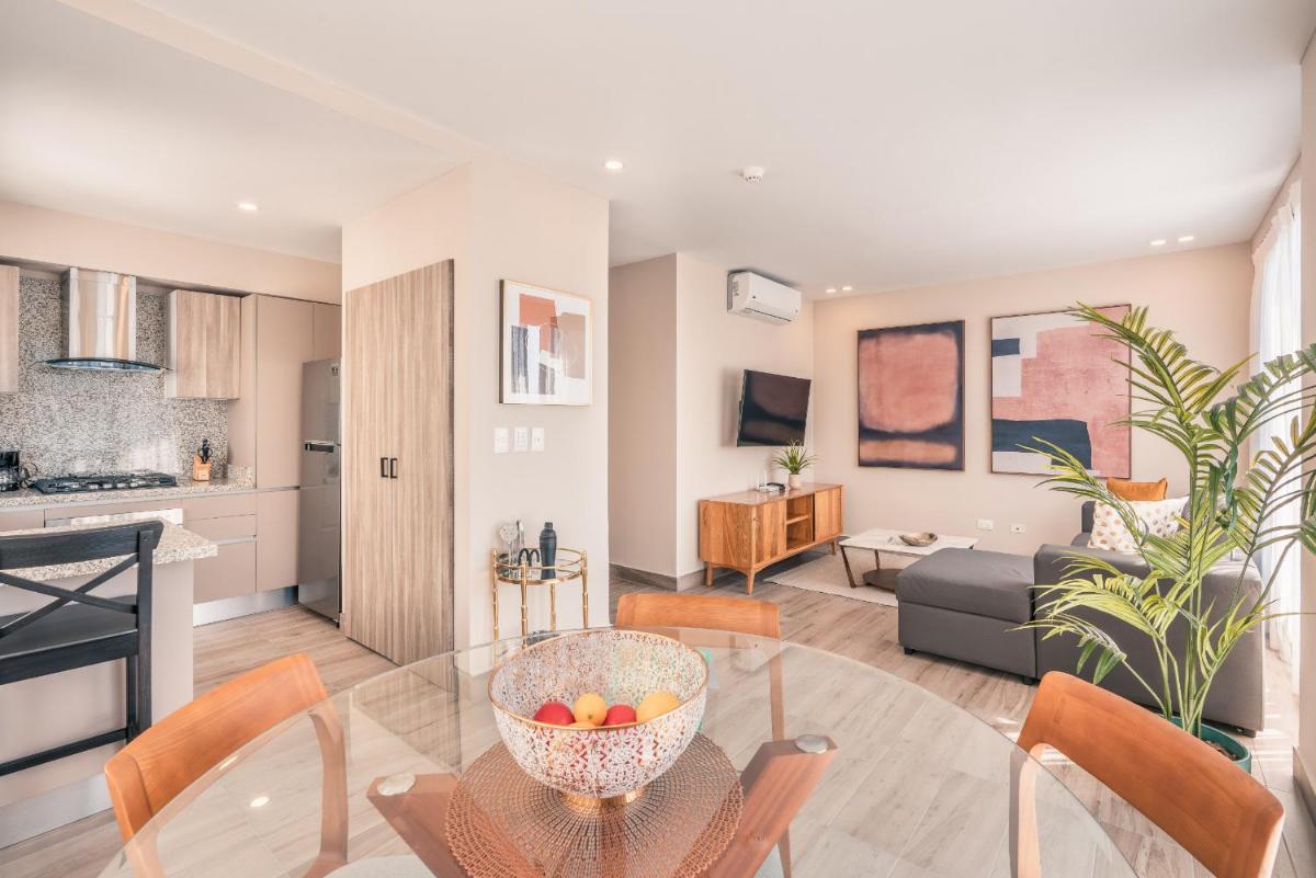 Suitetrails - Most exclusive Condo- Hotel in Town -901