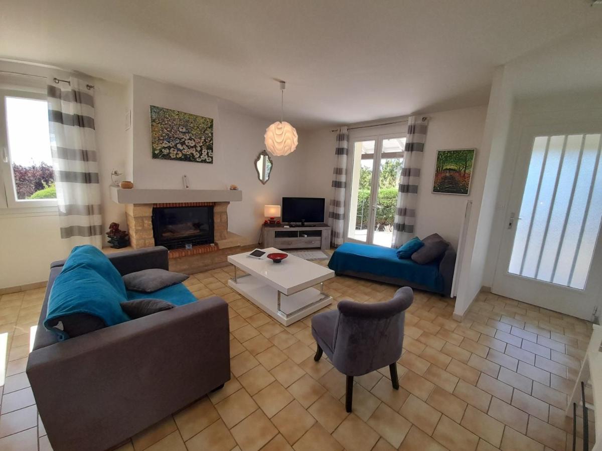 Maison avec jardin près des Thermes, 2 chambres, équipements modernes, à La Roche-Posay - FR-1-541-33 - Housity