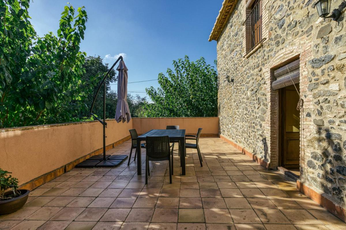 Masia en Rupià con Piscina - Housity