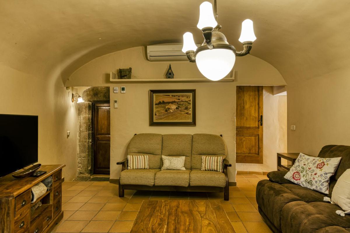 Masia en Rupià con Piscina - Housity