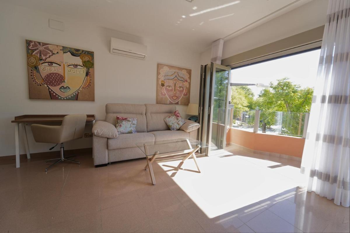El Balcon Deluxe - Housity