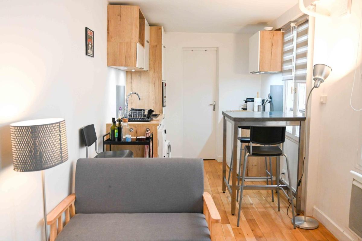 A small love nest for 2 near the center of Paris - Housity