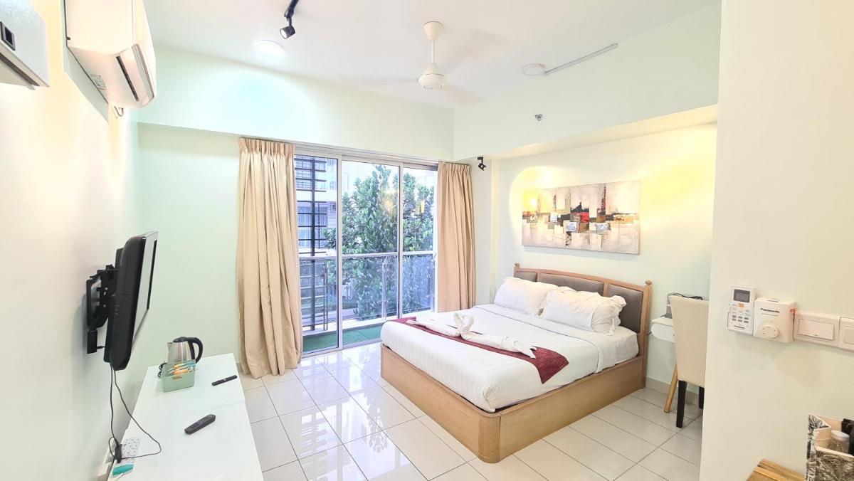 Aeropod KK Studio Near Airport & City/Free Parking - Housity