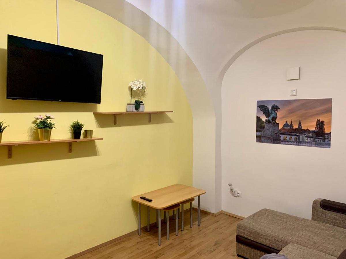 A&P center Ljubljana Apartment - Housity