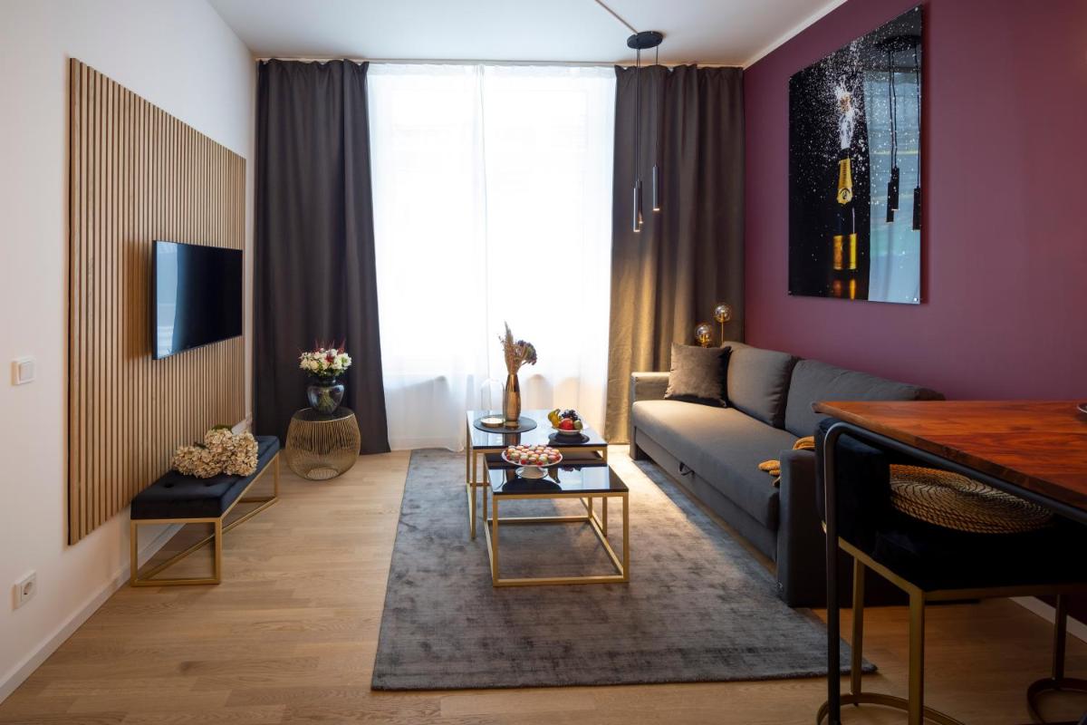 Pure Berlin Apartments - for up to 5 guests near Uber Arena, central, stylish - Hizvo