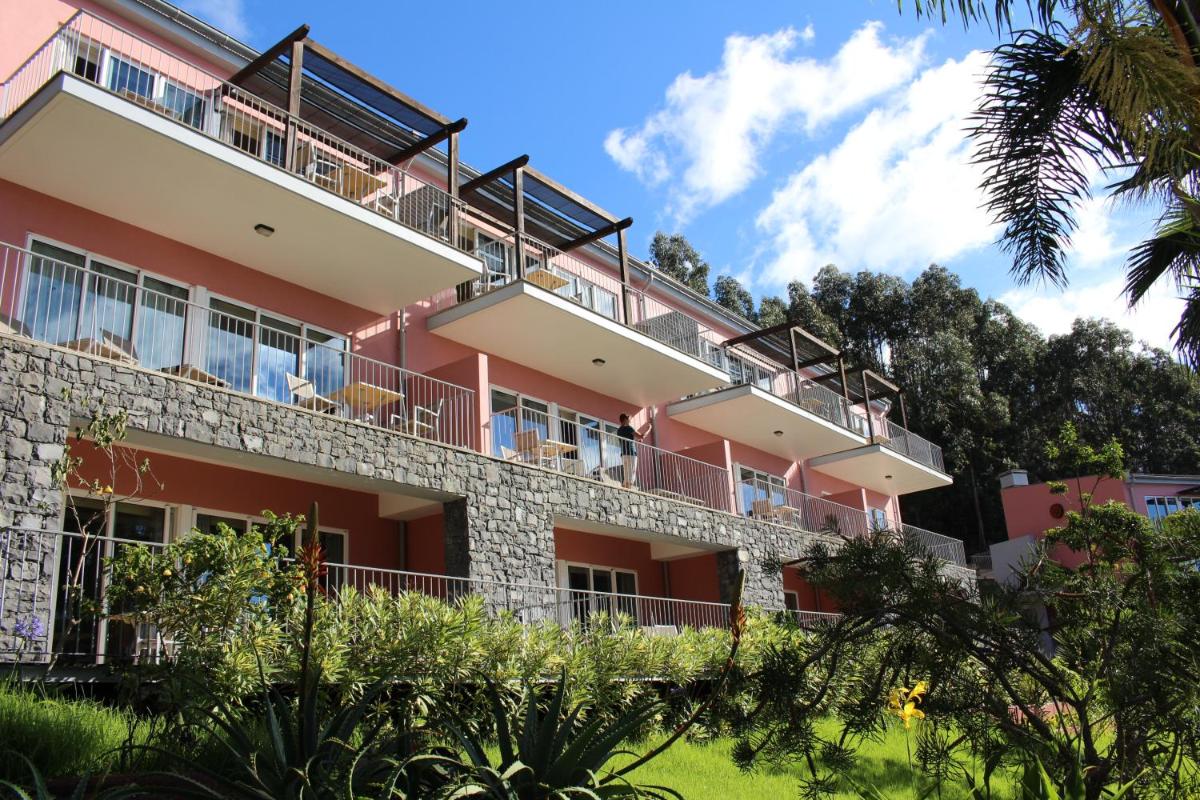 O edifício onde o resort está situado