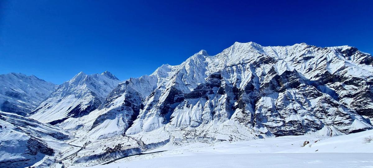 Beyond Rohtang - Housity